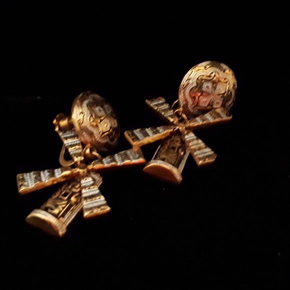 Lot of 2 pair of Vintage Earrings - Picture 7 of 8